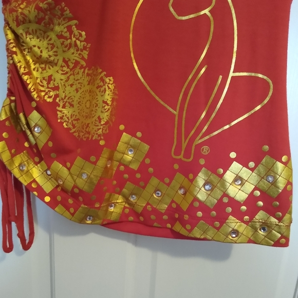 Y2K Vintage Baby Phat Red and Gold Debut KLS Designer Tee NWOT - Picture 4 of 16